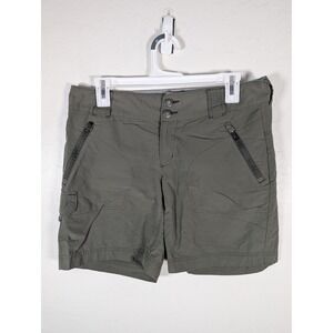 Columbia Titanium Shorts Womens 8 Omni-Dry 7 Inseam Hiking Zip Pockets TL4102